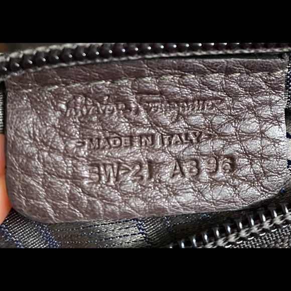 Authentic Salvatorre Ferragamo Bag - Picture 12 of 16